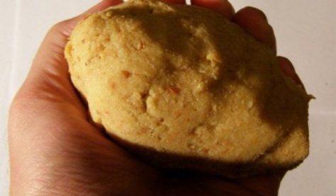 Приманка из хлебно-картофельного теста