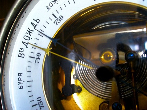 Барометр для измерения давления
