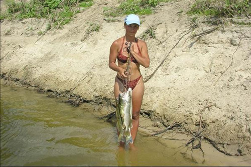 У рыбалки в поклонниках даже женщины